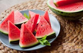 广西的吃瓜,探寻八桂大地上的“吃瓜”风情”