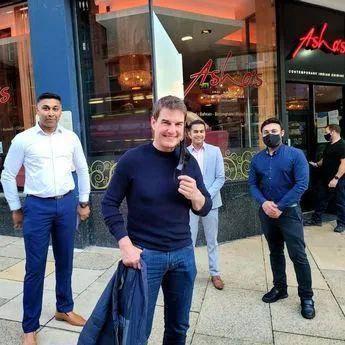 阿汤哥吃瓜,揭秘好莱坞巨星的真实一面