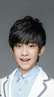 吃瓜烊千玺,青春偶像的多面人生